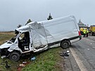 Nehoda dod�vky a n�kladn�ho auta u obce Krup� na Rakovnicku. (8. ��jna 2024)