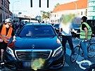 P�i hromadn� cykloj�zd� v Brn� do�lo k incidentu �idi�e mercedesu s cyklisty....