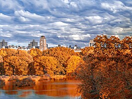 Central Park je svou rozlohou a pátým nejvtím parkem New Yorku.