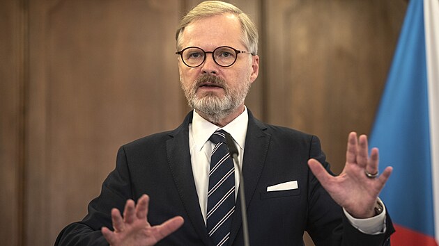 Minist�i v �ele s premi�ry Petrem Fialou a Donaldem Tuskem na �esko-polsk�ch mezivl�dn�ch konzultac�ch. (9. ��jna 2024)