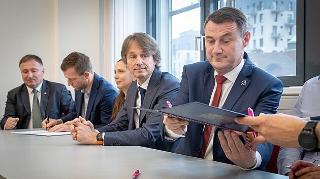 Starostov� pro Libereck� kraj se dohodli se SPOLU na utvo�en� krajsk� koalice. (3. ��jna 2024)