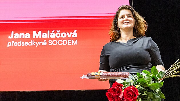 Nov zvolen pedsedkyn SOCDEM Jana Malov na sjezdu v Hradci Krlov