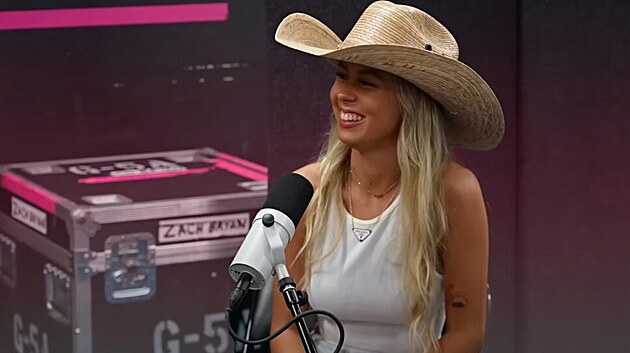 Hawk Tuah d�vka samoz�ejm� neunikla ani hr���m videoher