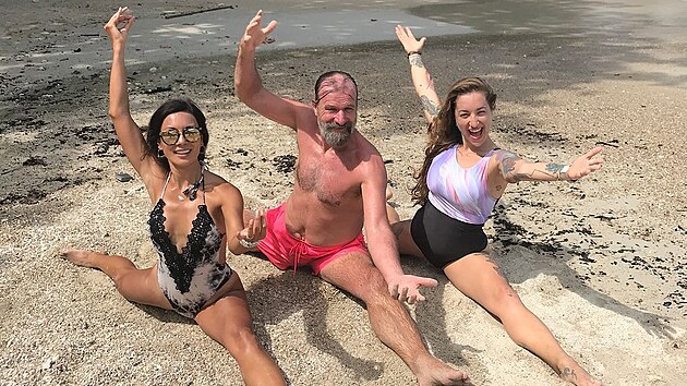 Kamila �Kamu� Randusov� se na Instagramu zastala slavn�ho lektora Wima Hofa (��jen 2024).