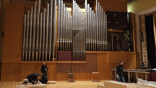Rozebrn varhan v Dom kultury msta Ostravy