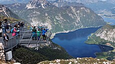 Vyhlídka na Krippensteinu v rakouských Alpách (20. kv�tna 2024)