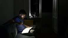 Básníci se na Ukrajin� za války stali nejpopulárn�j�ími um�lci. �Poezie dosáhla...