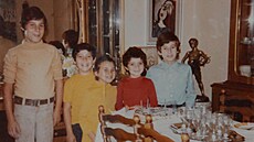 Ztracený Picass�v obraz na jedné z fotografií rodiny Luigiho Lo Rossa