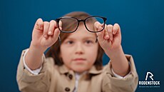 Vidí va�e dít� dob�e na tabuli? Krátkozrakost rozhodn� nepodce�ujte