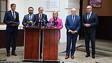 Tiskový briefing po jednání vlády. Na snímku hovoí premiér Petr Fiala (ODS)....