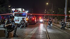 Dvojice Palestinc� podnikla ve �tvrti ve �tvrti Jaffa v Tel Avivu teroristický...