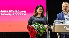 Nov zvolená pedsedkyn SOCDEM Jana Maláová na sjezdu v Hradci Králové s...