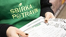 V nouzi doká�eme pomáhat bli�ním i cizím. Jako smysl �ivota v�ak �t�drost a...