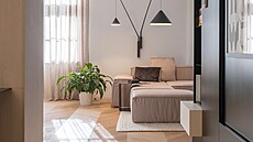 Velkou roli sehrálo v interiéru sv�tlo a neutrální odstíny d�eva.