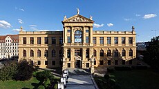 Muzeum hl. m�sta Prahy se oficiáln� otev�e a� po Novém roce.
