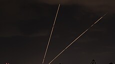 Írán odpálil na Izrael stovky raket. (1. �íjna 2024)