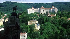 Hotel Imperial v minulém století pohledem od Jeleního skoku.