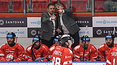 Olomoucké trenérské duo: zleva asistent Róbert Petrovický a Jan Tomajko.