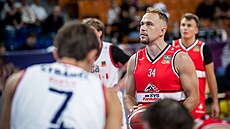 Pardubický rozehráva Ondej ika v zápase s Brnem