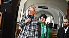 Hradecká primátorka Pavlína Springerová (HDK) a nám�stkyn� pro kulturu Ilona...