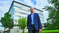 Od vlastního po�íta�e a bytu k nemovitostem za miliardy, to je p�íb�h Martina...
