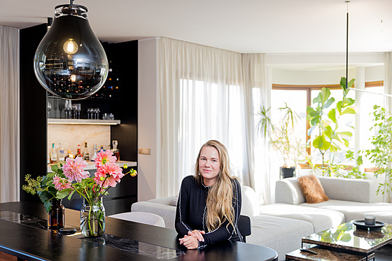 Majitelku byt oslovil na první pohled. 