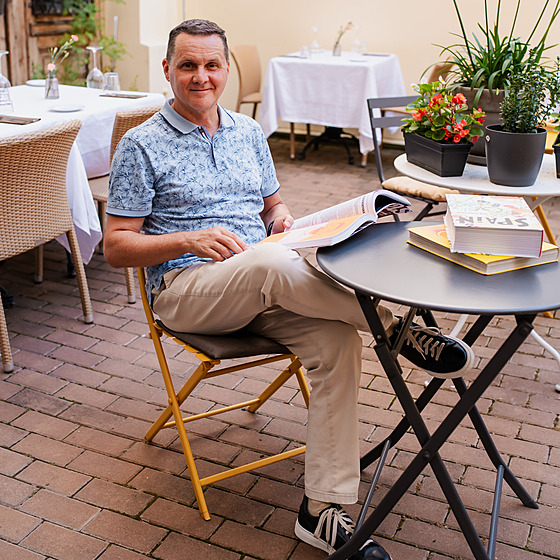 Jurij Kolesnik pochází z ukrajinské Od�sy. Do Prahy p�i�el p�ed 25 lety. Vedle...
