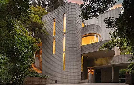 D�m Rustic Canyon, který navrhl Ray Kappe, je d�kazem propojení obytného...