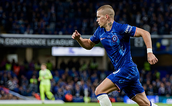 Mychajlo Mudryk v barvách londýnské Chelsea