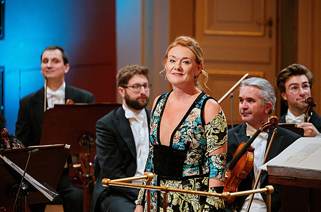 Dvořákova Praha uvítá Koženou, Plachetku i dvanáct zábavných cellistů Dvořákova Praha uvítá Koženou, Plachetku i dvanáct zábavných cellistů