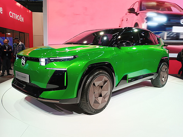 Evropa bude mít Auto roku. Zvítězí poprvé škodovka?