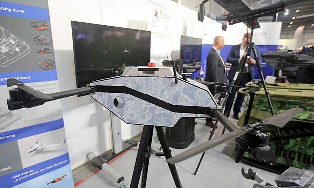 Česká armáda na rozcestí. V zájmu bezpečnosti země jsou drony a moderní technologie nutností