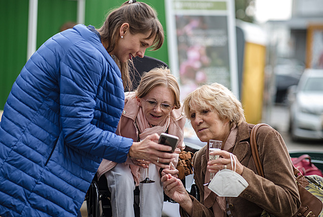 Láska kvete v kadém vku, domnívá se provozovatelka domov pro seniory Anna...