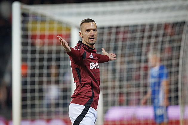 Sparta - Liberec 2:1, mistr třetí ztrátu v řadě nedopustil. Spasil ho Haraslín