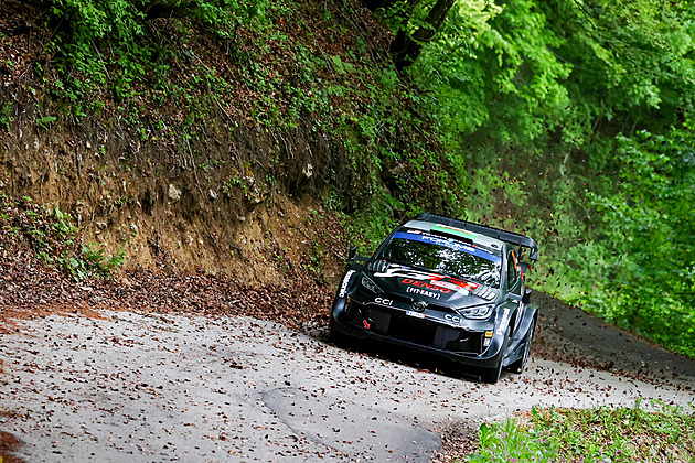 Momentka z testovn Toyoty na Stedoevropskou rallye.