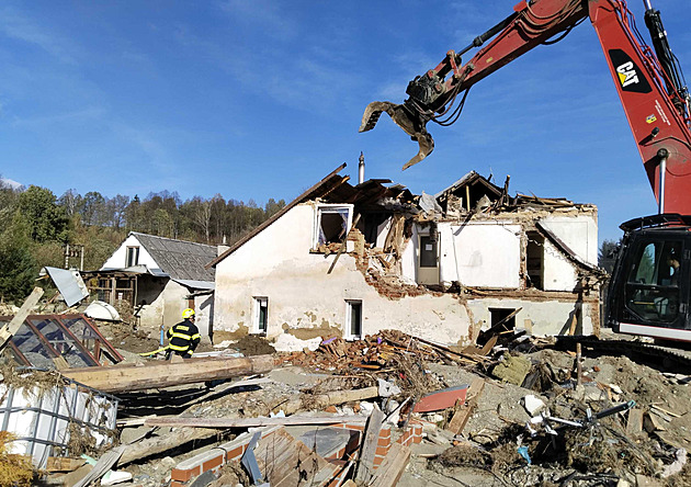 Poslanci schválí pomoc lidem po povodních. Škody státu jsou 30 miliard