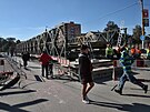 V Opav stav provizorn most v Ratibosk ulici, ten pvodn vn pokodila...