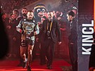 Zpasnk Patrik Kincl piel o ps ampiona organizace Oktagon MMA ve stedn...