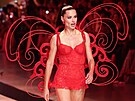 Adriana Lima na p�ehlídce Victoria�s Secret v New Yorku (15. �íjna 2024)