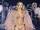 Lila Mossová na p�ehlídce Victoria�s Secret v New Yorku (15. �íjna 2024)