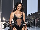 Irina �aiková na p�ehlídce Victoria�s Secret v New Yorku (15. �íjna 2024)