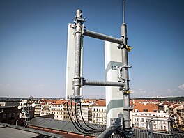 BSC Vodafonu na st�e�e Národního technického muzea v Praze