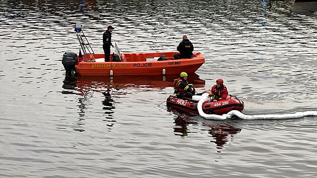Hasii aplikuj sorpn hady na odst vyteklch kapalin (11. ijna 2024)