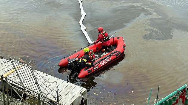Hasii aplikuj sorpn hady na odst vyteklch kapalin (11. ijna 2024)