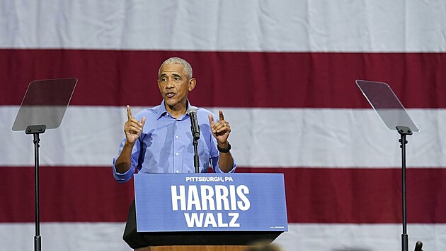 Americk� exprezident Barack Obama na p�edvolebn�m m�tinku v Pittsburghu. Obama v nadch�zej�c�ch prezidentsk�ch volb�ch podporuje kandid�tku demokrat� Kamalu Harrisovou. (10. ��jna 2024)