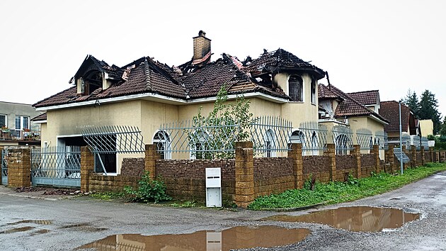 Vila stoj v okrajov tvrti eskch Budjovic.