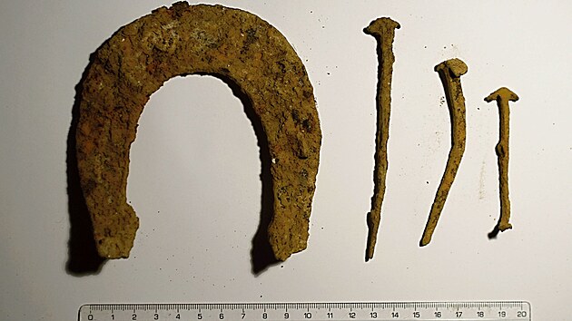 Odborn�ci narazili i na n�kter� archeologick� n�lezy,