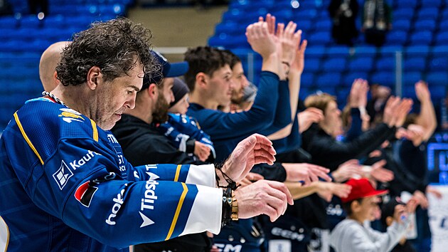 Kladno, 13. 10. 2024. Ryt��i Kladno - HC Olomouc. Dom�c� Jarom�r J�gr p�i d�kova�ce.