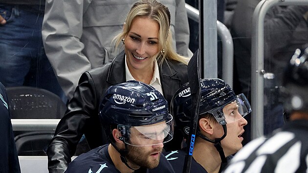 Jessica Campbellov� na st��da�ce Seattlu.