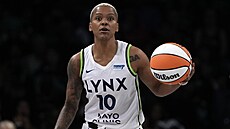 Courtney Williamsová z Minnesota Lynx b�hem finále WNBA s New York Liberty.